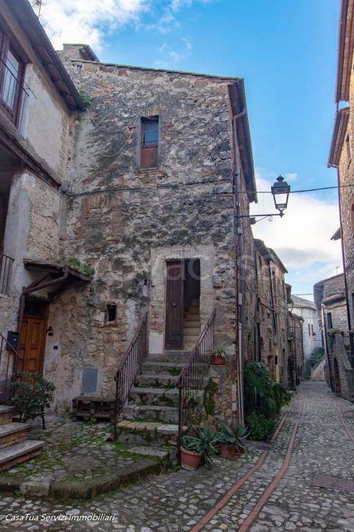 casa indipendente in vendita a Penna in Teverina