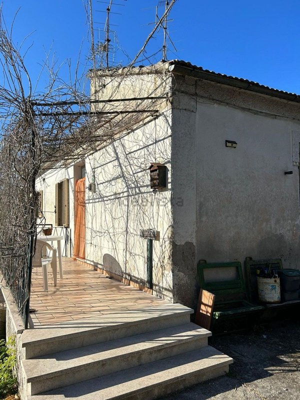 appartamento in vendita a Penna in Teverina