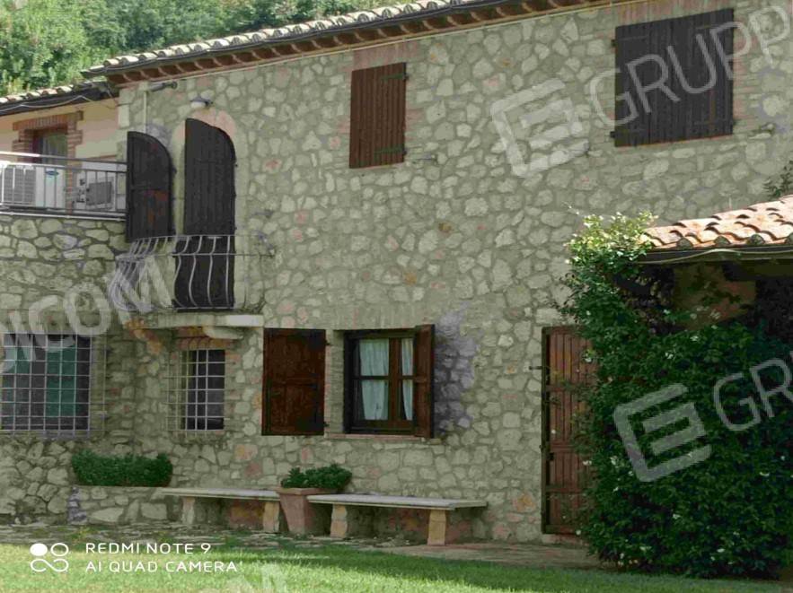 appartamento in vendita a Penna in Teverina