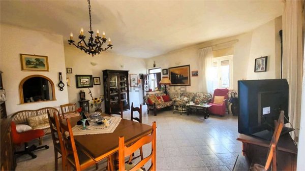 casa indipendente in vendita a Penna in Teverina