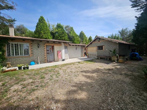 casa indipendente in vendita a Penna in Teverina