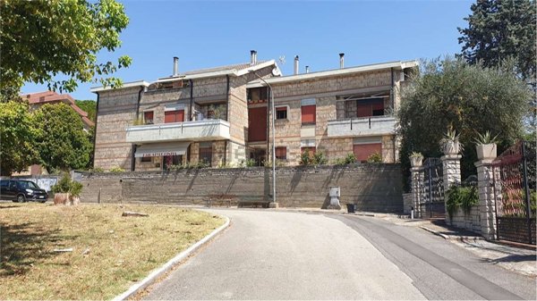 appartamento in vendita a Penna in Teverina