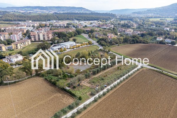 terreno edificabile in vendita a Penna in Teverina