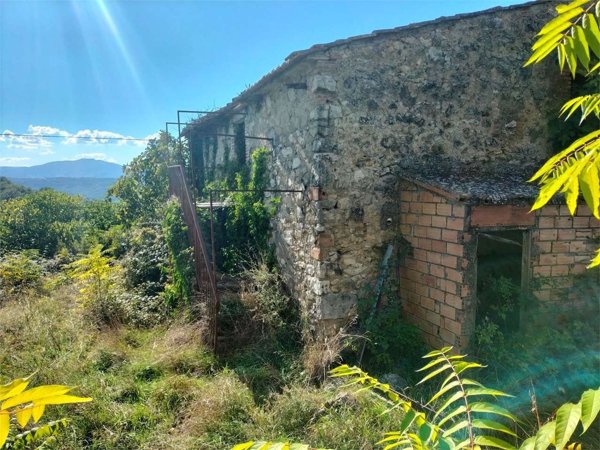 casale in vendita a Penna in Teverina