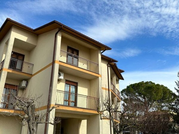 appartamento in vendita a Penna in Teverina