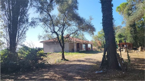 casa indipendente in vendita a Penna in Teverina