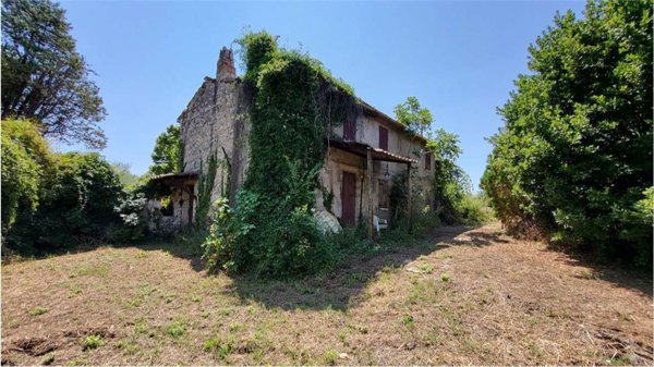 casa indipendente in vendita a Penna in Teverina