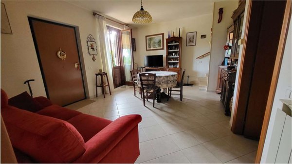 casa semindipendente in vendita a Penna in Teverina