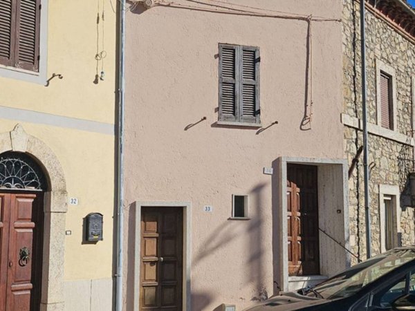 casa indipendente in vendita a Penna in Teverina