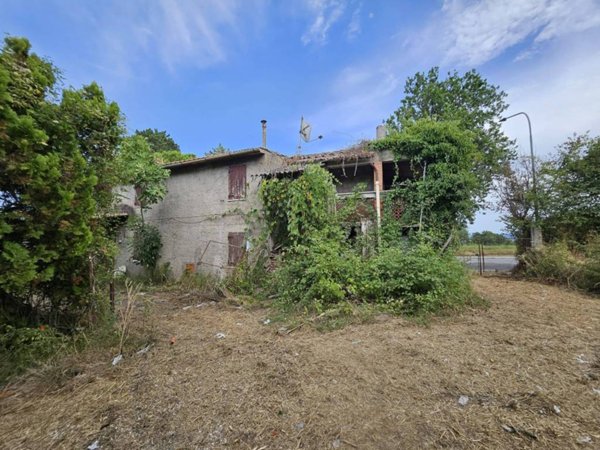 casa indipendente in vendita a Penna in Teverina