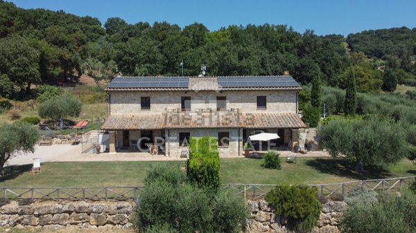 casale in vendita a Penna in Teverina