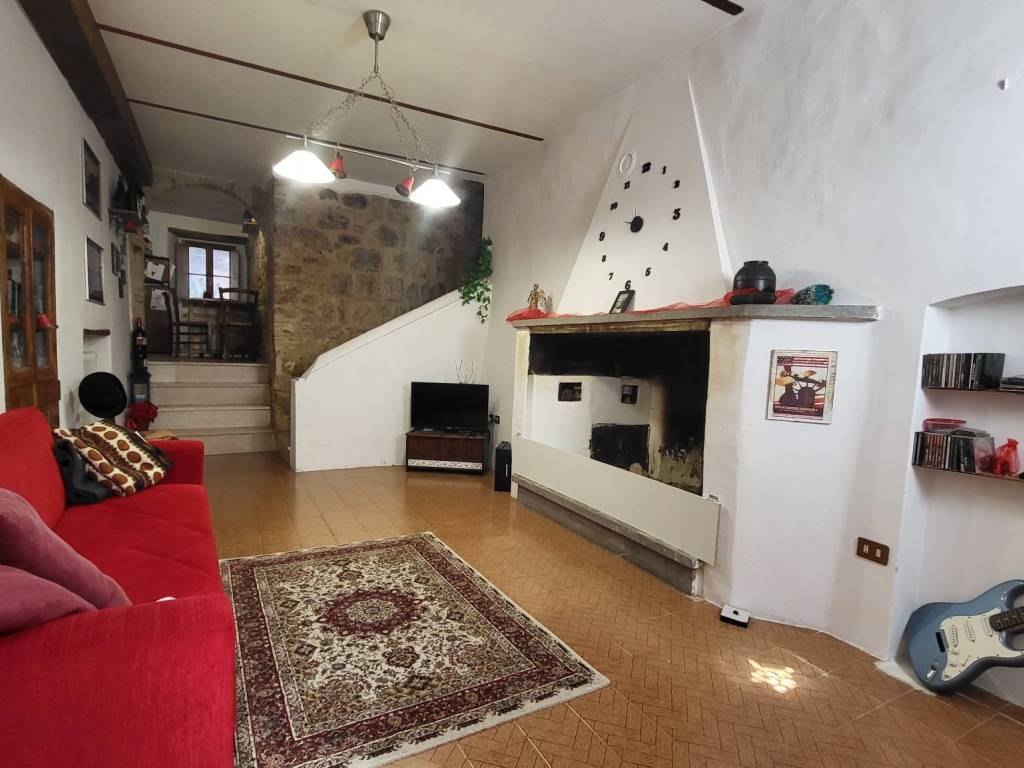 appartamento in vendita a Penna in Teverina