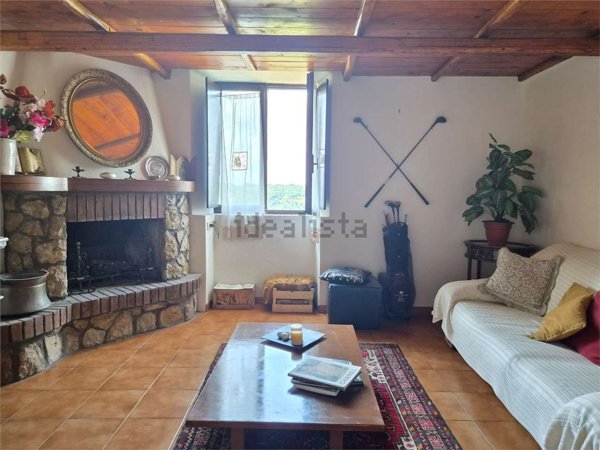 casa indipendente in vendita a Penna in Teverina