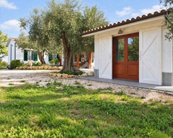 casa indipendente in vendita a Penna in Teverina