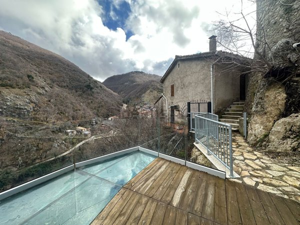 appartamento in vendita a Polino