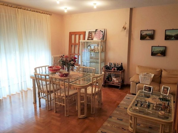 casa indipendente in vendita a Porano