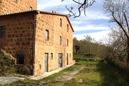 casa indipendente in vendita a Porano