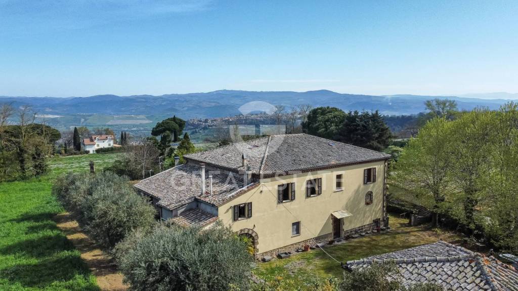 casa indipendente in vendita a Porano