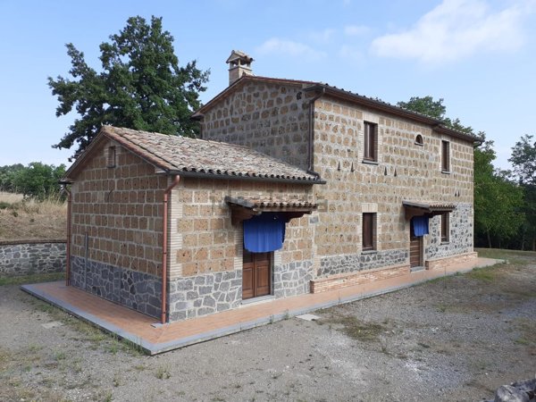 casa indipendente in vendita a Porano