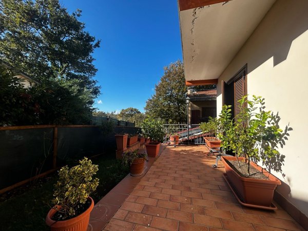 casa indipendente in vendita a Porano