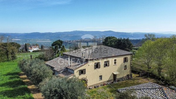 villa in vendita a Porano