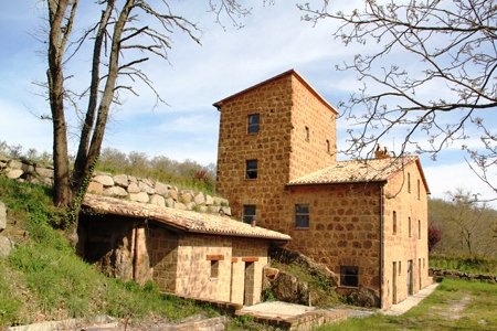 casa indipendente in vendita a Porano