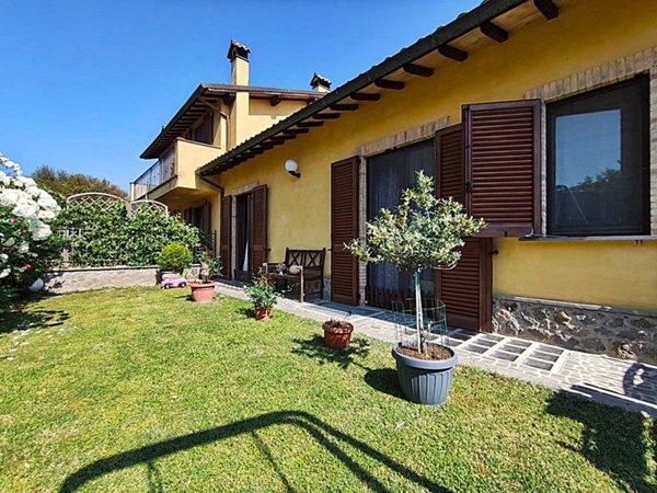 casa indipendente in vendita a Porano