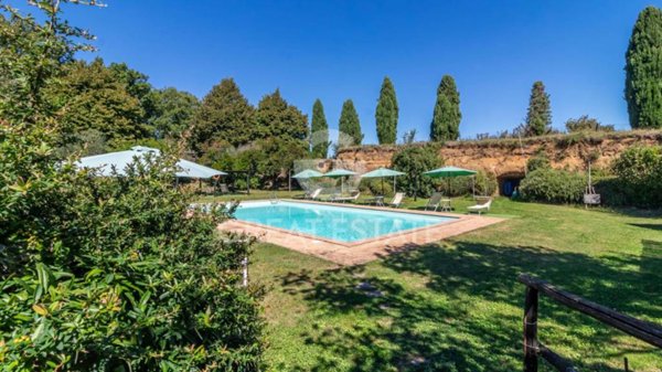 casa indipendente in vendita a Porano