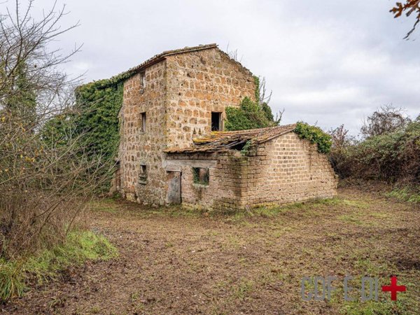 casa indipendente in vendita a Porano