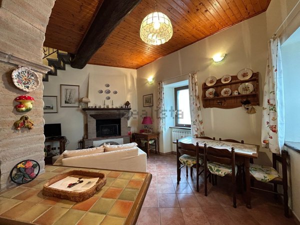 appartamento in vendita a Porano