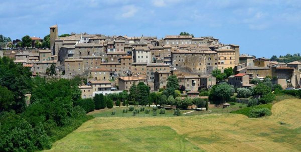 casa indipendente in vendita a Porano