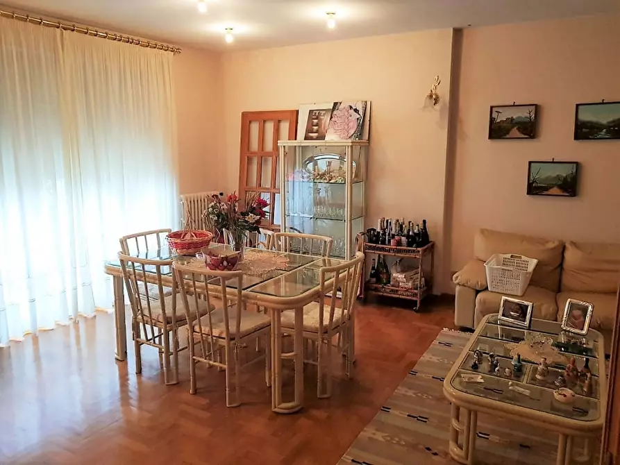 casa indipendente in vendita a Porano