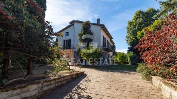 casa indipendente in vendita a Porano