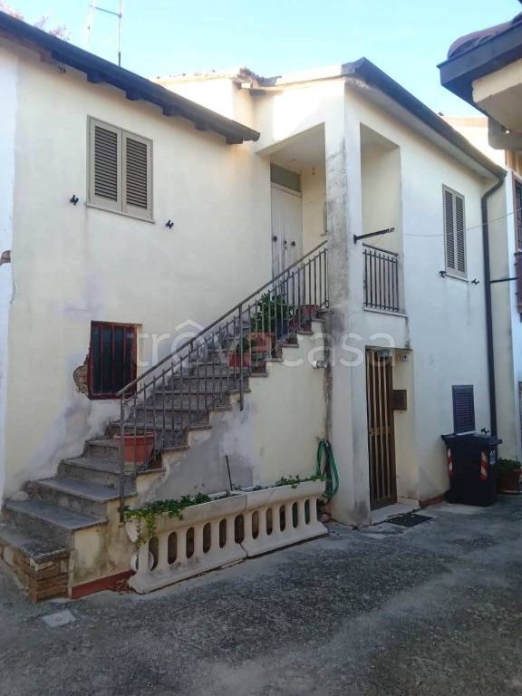 casa indipendente in vendita a San Gemini