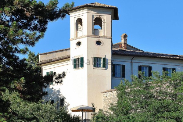 casa indipendente in vendita a San Gemini