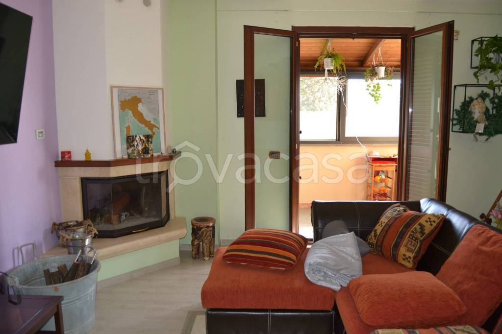 appartamento in vendita a San Gemini in zona Quadrelletto