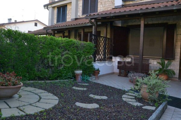 casa indipendente in vendita a San Gemini