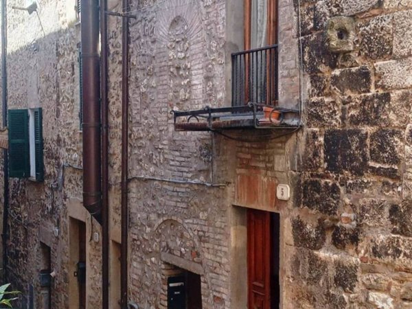 casa indipendente in vendita a San Gemini