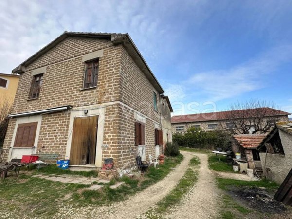 casa indipendente in vendita a San Gemini
