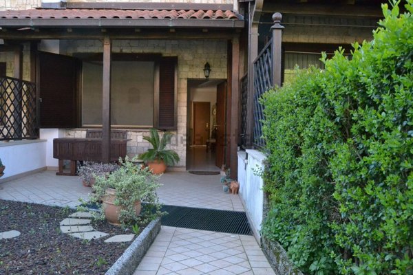 casa indipendente in vendita a San Gemini