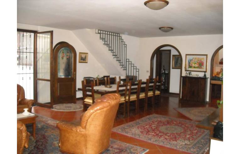 casa indipendente in vendita a San Gemini