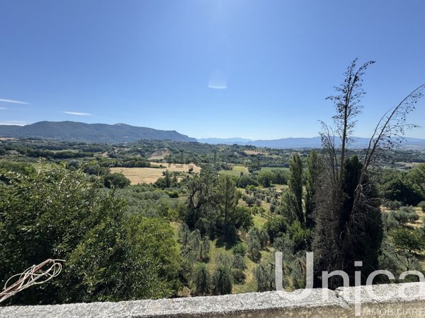 casa indipendente in vendita a San Gemini