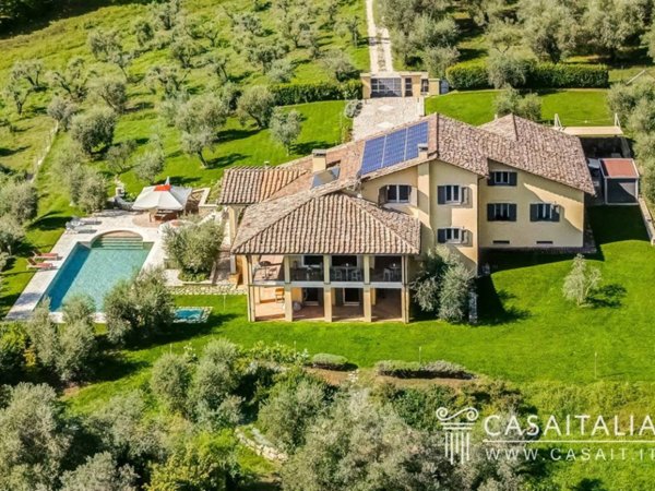 casa indipendente in vendita a San Gemini