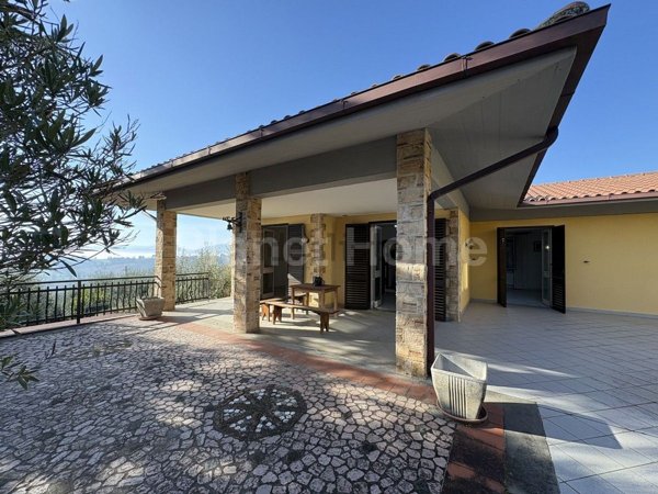 casa indipendente in vendita a San Gemini