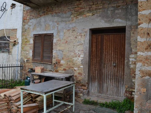 casa indipendente in vendita a San Gemini