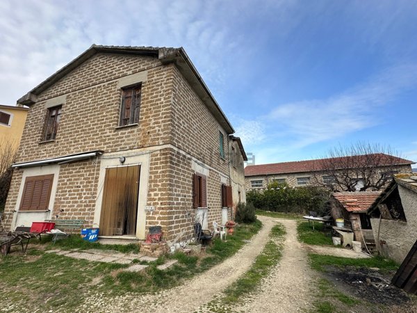 casa indipendente in vendita a San Gemini in zona Acquavogliera