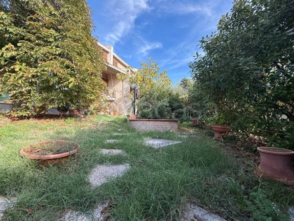 casa indipendente in vendita a San Gemini in zona Acquavogliera