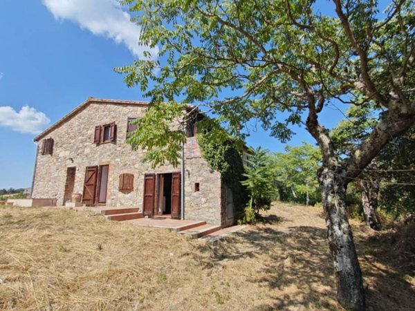 casa indipendente in vendita a San Venanzo