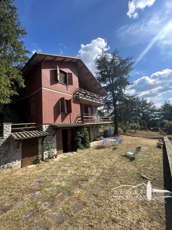 casa indipendente in vendita a San Venanzo in zona Ospedaletto