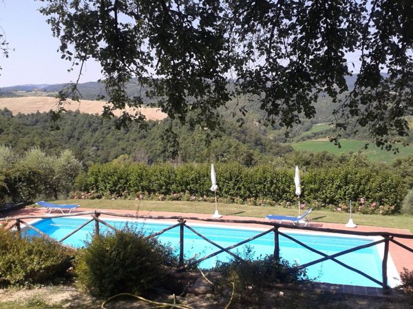 casa indipendente in vendita a San Venanzo